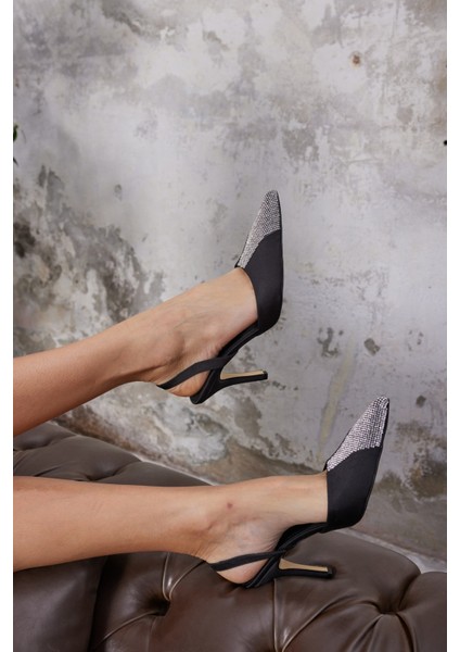 Beneq Kadın Siyah Saten Taşli Topuklu Ayakkabi fırsatları