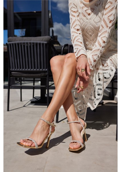 Fiore Kadın Gold Bantli Taşli Detay Topuklu Abiye Ayakkabi