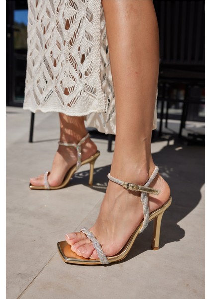 Fiore Kadın Gold Bantli Taşli Detay Topuklu Abiye Ayakkabi fiyatları