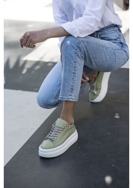 Ojjo Kadın Su Yeşili Taş Detay Sneaker