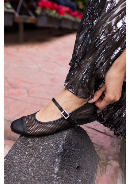 Petrov Kadın Siyah Leopar Garnılı Babet indirimleri