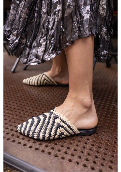 Fücevre Kadın Bej-Siyah Garnılı Örgü Hasir Terlik