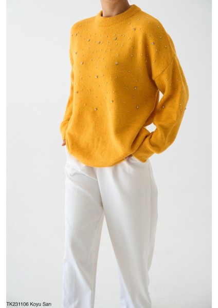 Kadın Taş Detaylı Peluş Standart Kazak