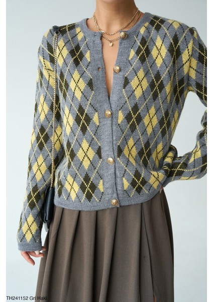 Kadın Baklava Deselnli Kalın Oversize Düğmeli Hırka