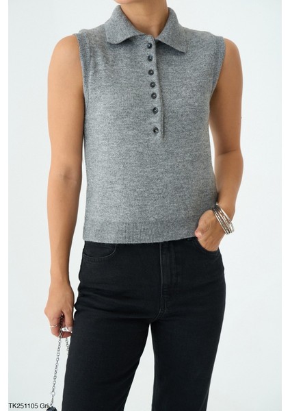 Kadın Erkek Yaka Kolsuz Yarım Düğmeli Kazak