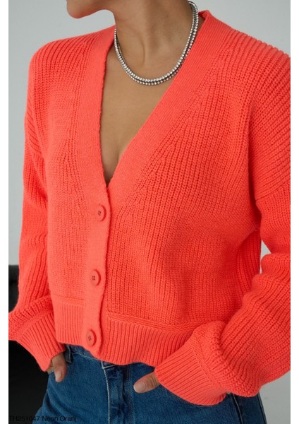 Kadın Düğmeli Standart Beden Kısa Basıc Triko Hırka fırsatları