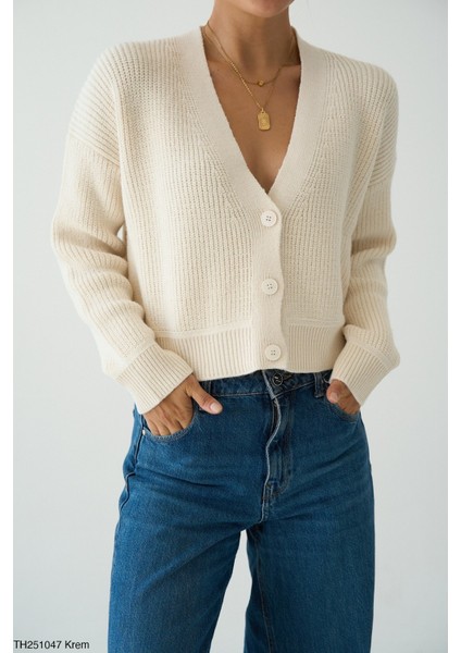 Kadın Düğmeli Standart Beden Kısa Basıc Triko Hırka