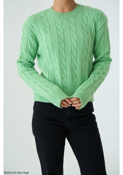 Kadın Basıc Saç Örgü Detaylı Kışlık Kazak