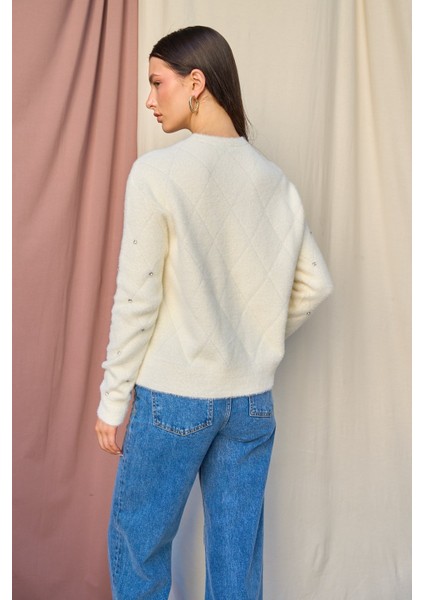 Kadın Taş Detaylı Peluş Standart Kazak