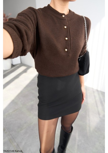 Kadın Yarım Düğmeli Bisiklet Yaka Triko Kazak