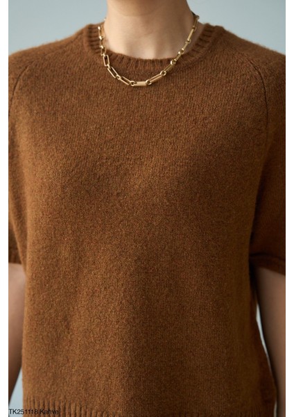 Kadın Yarım Balıkçıl Yaka Kısa Kol Kazak fiyatları