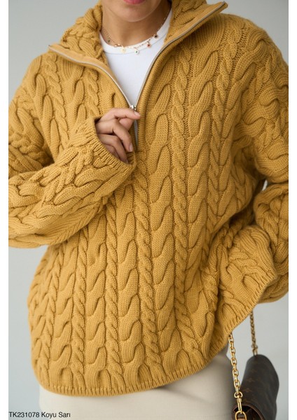 Kadın Yarım Fermuarlı Boğazlı Uzun Kol Kışlık Kazak modelleri