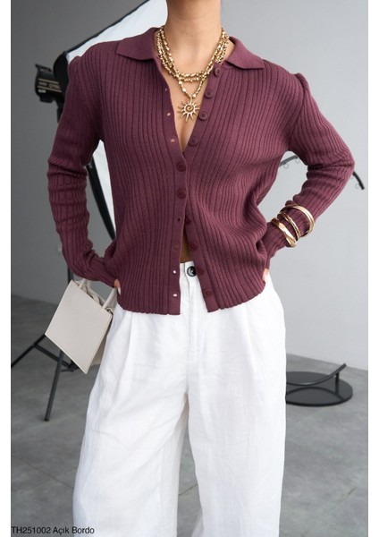 Düğmeli Triko Hırka