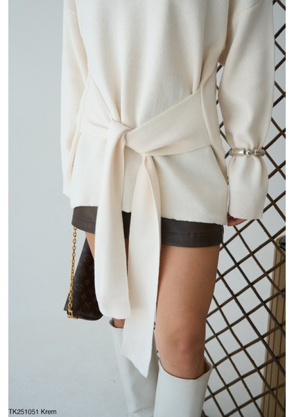 Kadın Geniş Kol Kendinden Kuşaklı Triko Kazak