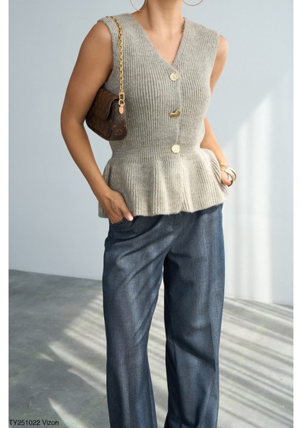 Kadın V Yaka Fırfır Detaylı Triko Yelek