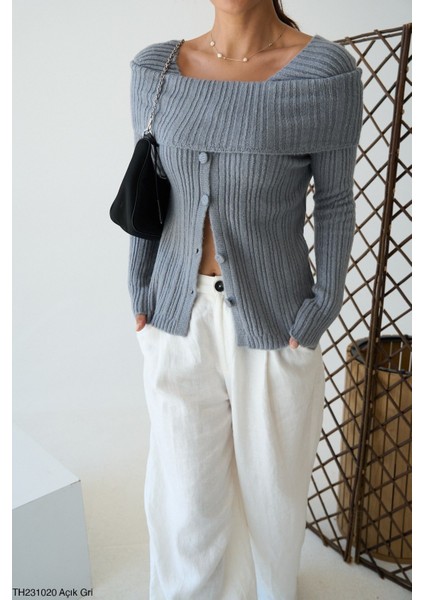 Kadın Kayık Yaka Komple Düğmeli Kışlık Triko Hırka