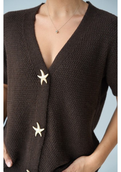 Kadın Yıldız Düğme Aksesuarlı Yarım Kol Hırka fiyatları