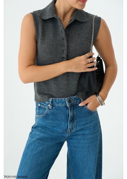 Kadın Erkek Yaka Kolsuz Yarım Düğmeli Kazak