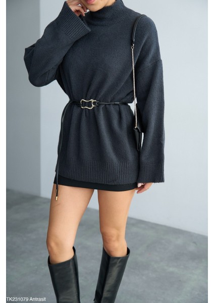 Kadın Yarım Boğaz Uzun Kol Sezonluk Oversize Kazak (Kemersiz) modelleri