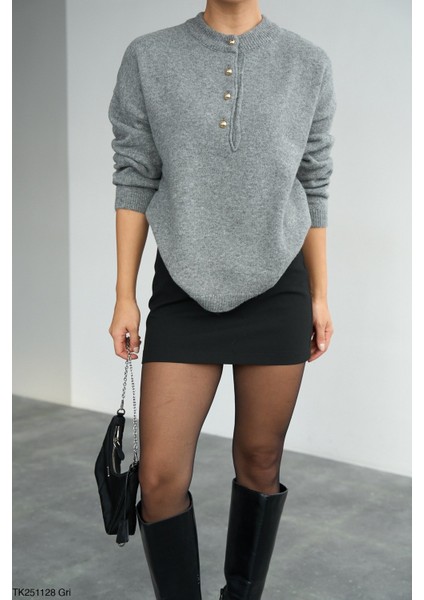 Kadın Yarım Düğmeli Bisiklet Yaka Triko Kazak