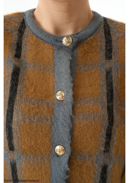 Kadın Full Düğmeli Desenli Triko Kazak modelleri