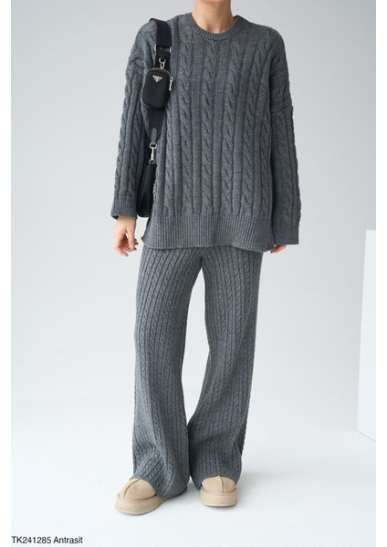 Kadın Bisiklet Yaka Basıc Çift Yırtmaçlı Örgü Kışlık Kazak