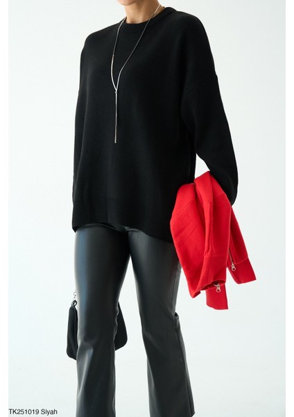 Kadın Bisiklet Yaka Basıc Oversıze Kesim Kazak