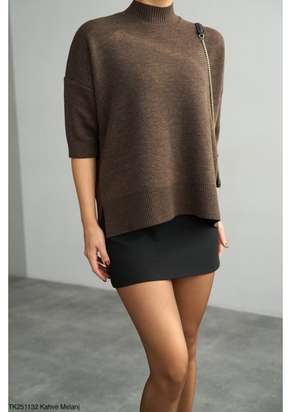 Kadın Yarım Balıkçıl Yaka Kısa Kol Kazak