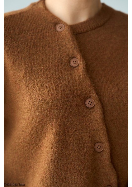 Kadın Full Düğmeli Sezonluk Asimetrik Triko Hırka fiyatları