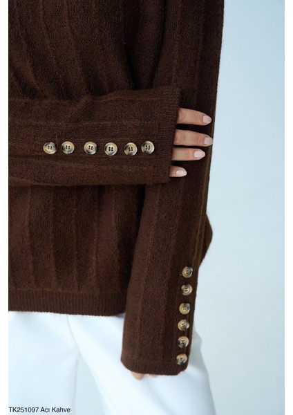 Kadın Kol Düğme Aksesuarlı Triko Kazak fiyatları