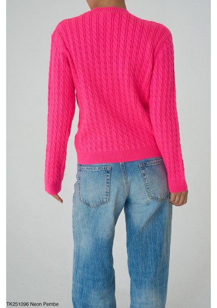 Kadın Basıc Saç Örgü Detaylı Kışlık Standart Kazak fiyatları