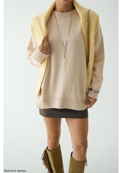 Kadın Bisiklet Yaka Basıc Oversıze Kesim Kazak