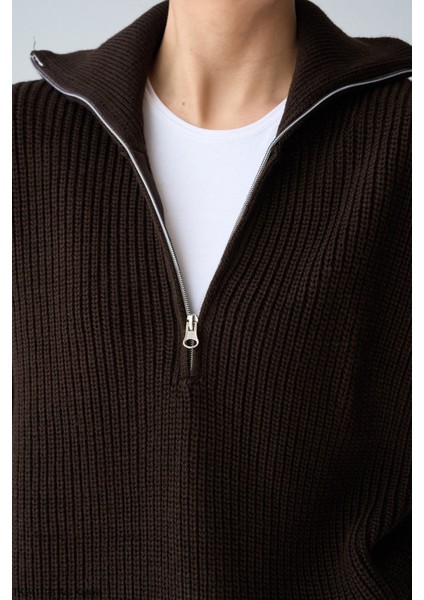 Kadın Yarım Fermuarlı Salaş Kışlık Kazak modelleri