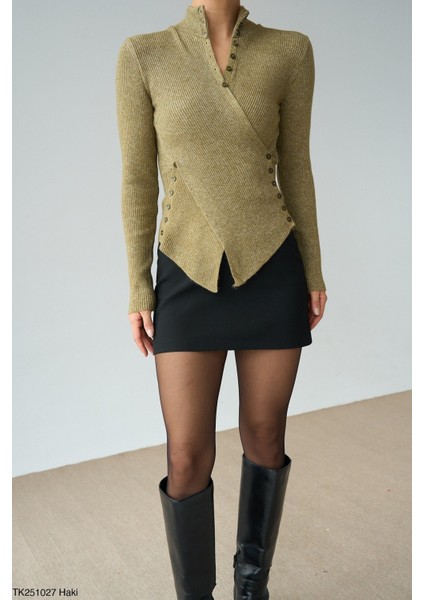 Kadın Düğme Aksesuarlı Yarım Balıkçıl Triko Kazak modelleri