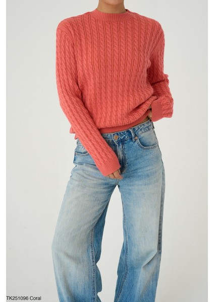 Kadın Basıc Saç Örgü Detaylı Kışlık Standart Kazak fiyatları