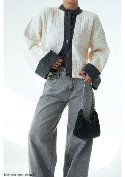 Kadın Iki Renk Geniş Kol Düğmeli Triko Hırka