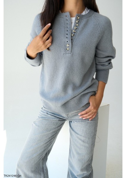 Kadın Yarım Düğmeli Kışlık Triko Kazak modelleri