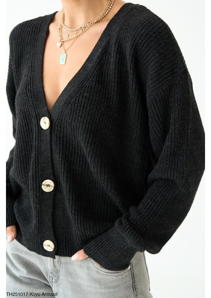 Düğmeli Triko Hırka modelleri