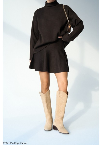 Kadın Triko Mini Etek-Kazak Ikili Takım modelleri