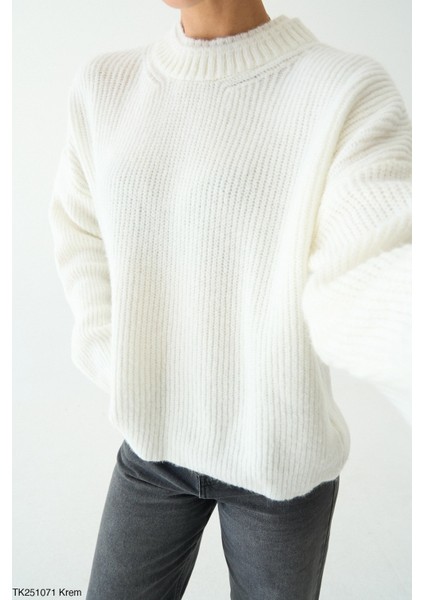 Kadın Bisiklet Yaka Triko Kazak