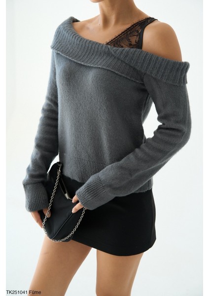 Kadın Kayık Yaka Dantel Detaylı Basıc Günlük Triko Kazak