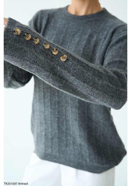 Kadın Kol Düğme Aksesuarlı Triko Kazak fiyatları