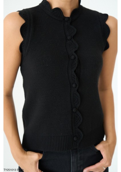 Kadın Yuvarlak Yaka Fırfır Detaylı Triko Yelek fiyatları