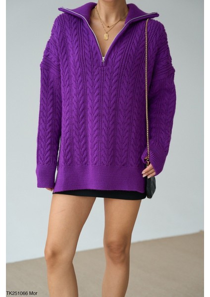 Kadın Yarım Fermuarlı Boğazlı Örme Triko Kazak