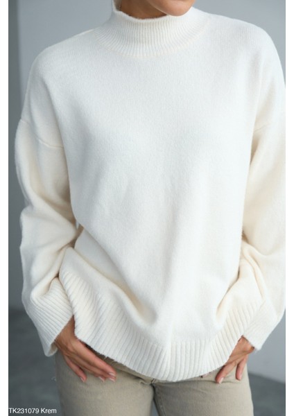 Kadın Yarım Boğaz Uzun Kol Sezonluk Oversize Kazak (Kemersiz) fiyatları