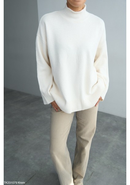 Kadın Yarım Boğaz Uzun Kol Sezonluk Oversize Kazak (Kemersiz) modelleri