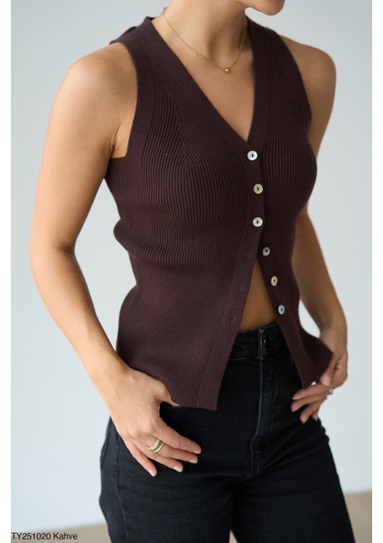 Kadın V Yaka Düğmeli Triko Yelek
