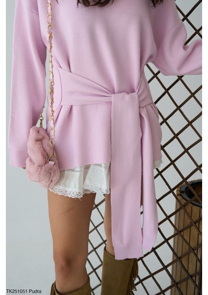 Kadın Geniş Kol Kendinden Kuşaklı Triko Kazak