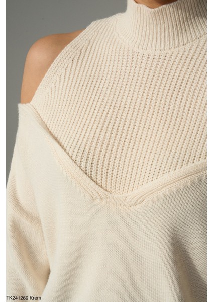 Kadın Açık Omuz Triko Kazak