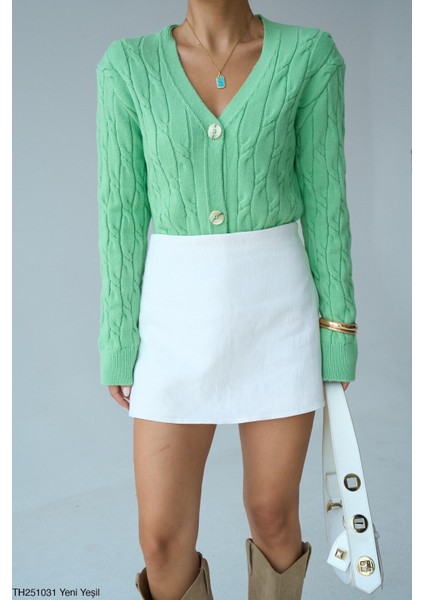 Düğmeli Triko Hırka